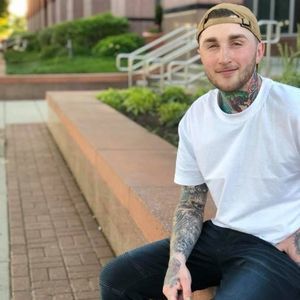 Meet your Posher, Joe